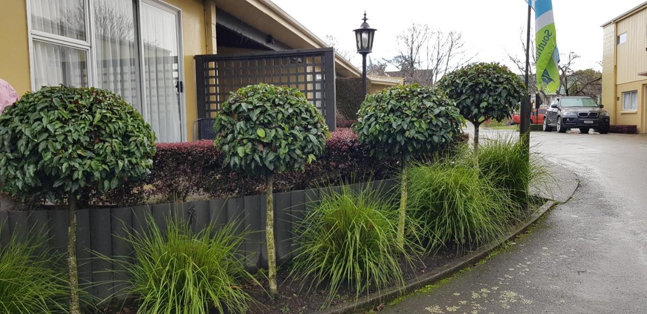 Golden Leaf Apartments Invercargill Exterior foto